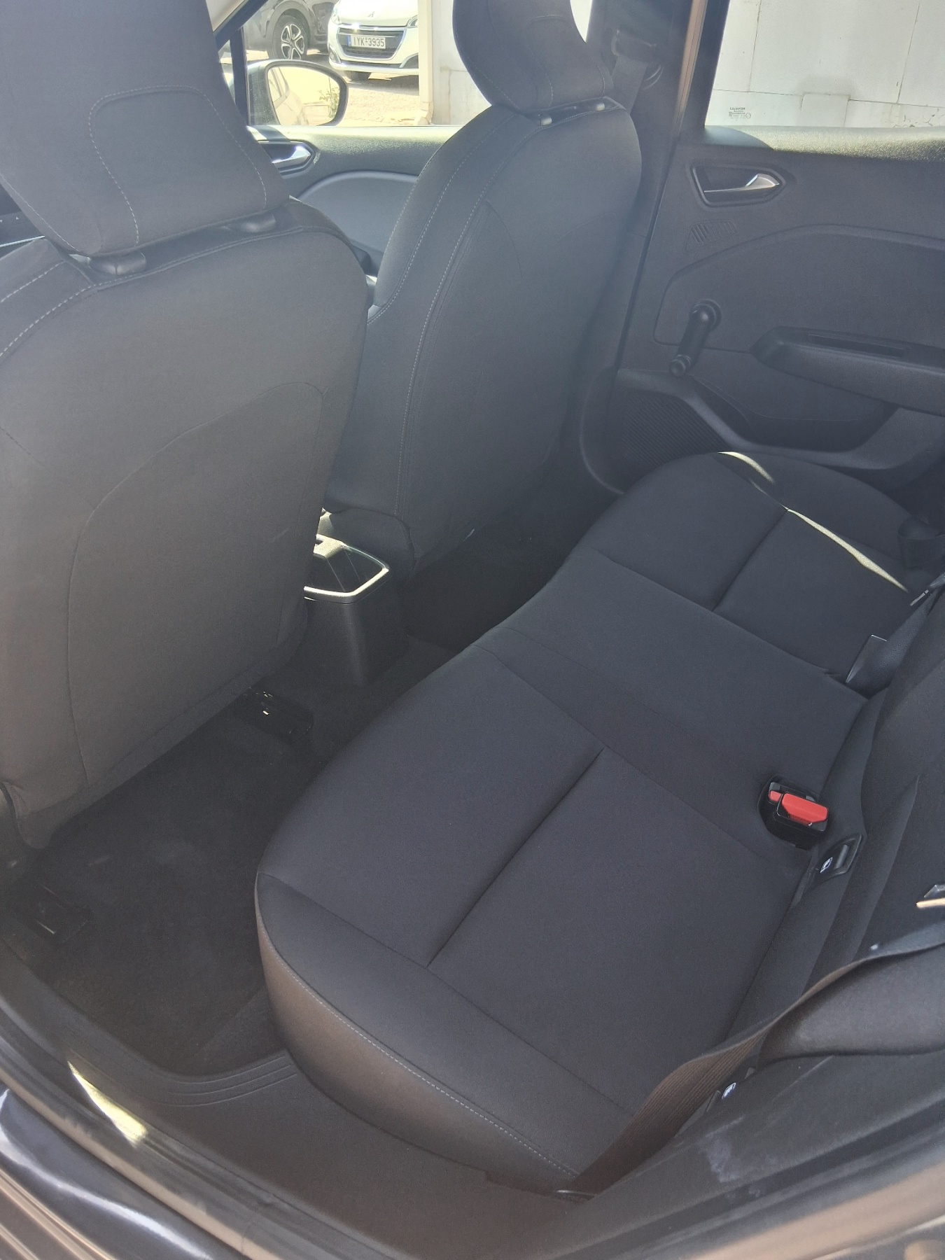 
								RENAULT CLIO full									