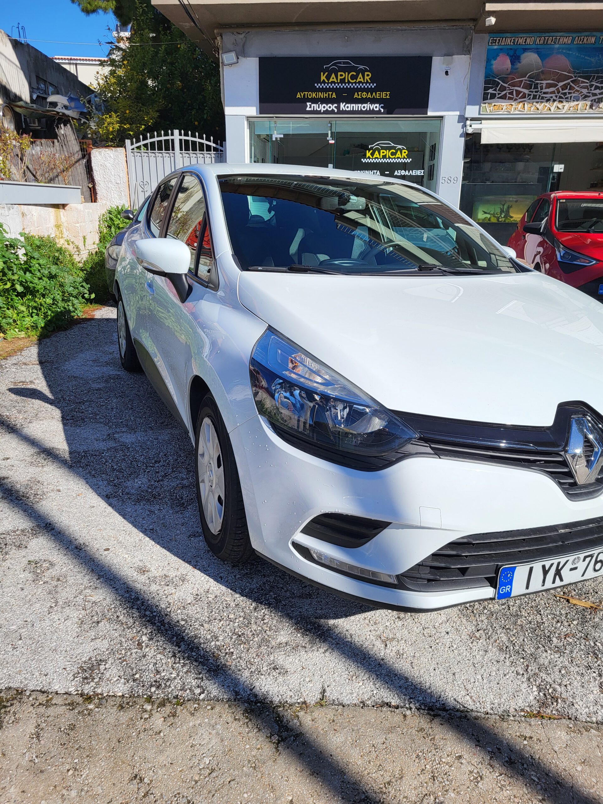 
								RENAULT CLIO full									