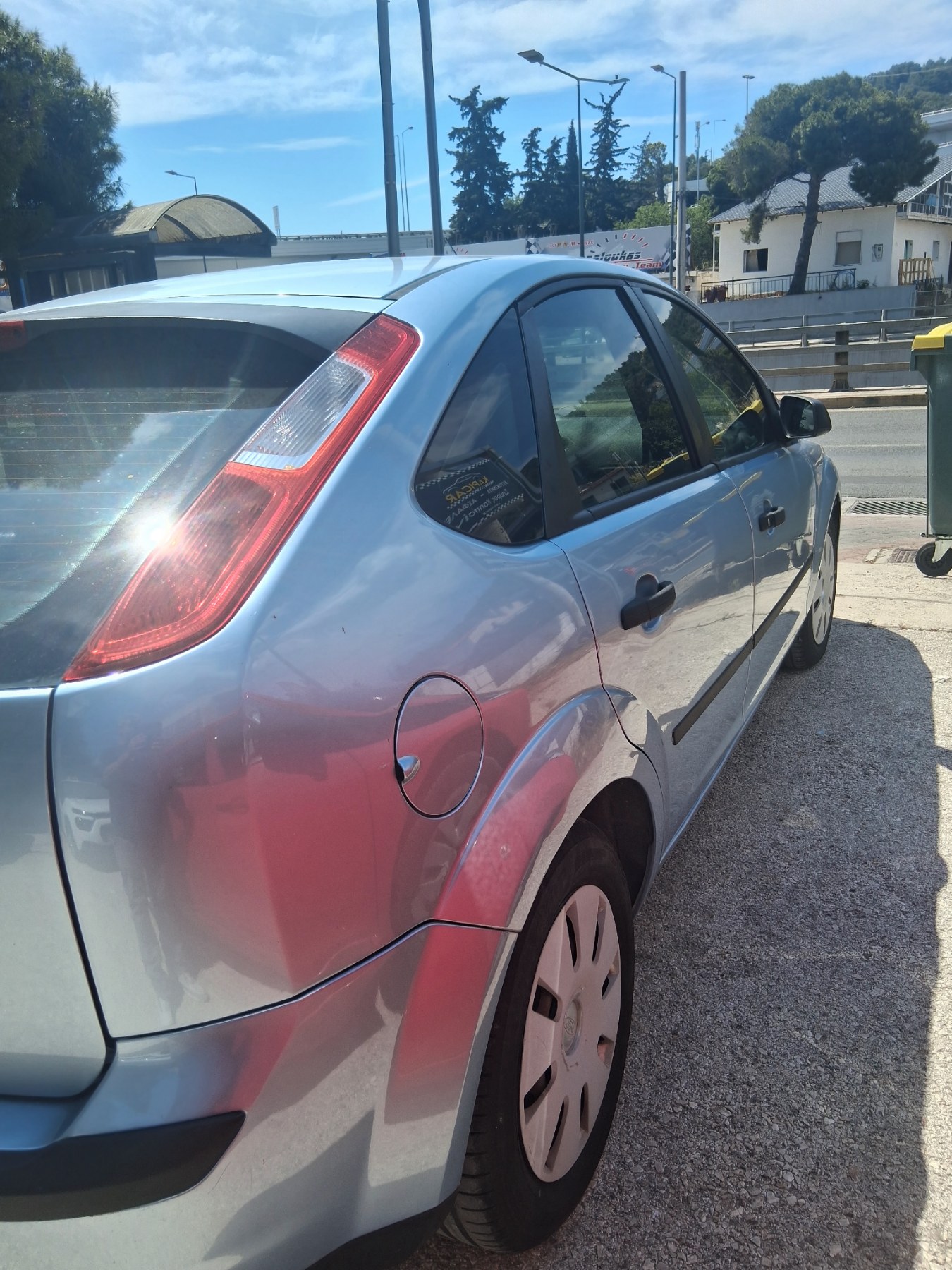 
								FORD FOCUS full									